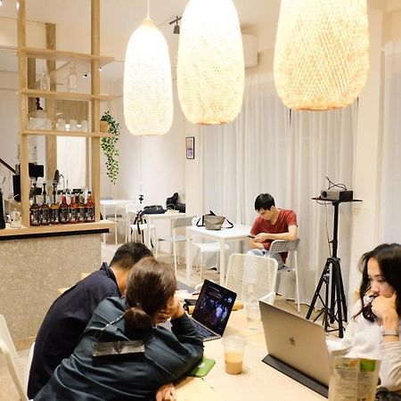 Ben&Pooh Hostel Bangkok Ngoại thất bức ảnh