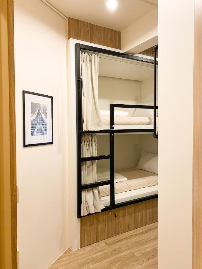 Ben&Pooh Hostel Bangkok Ngoại thất bức ảnh