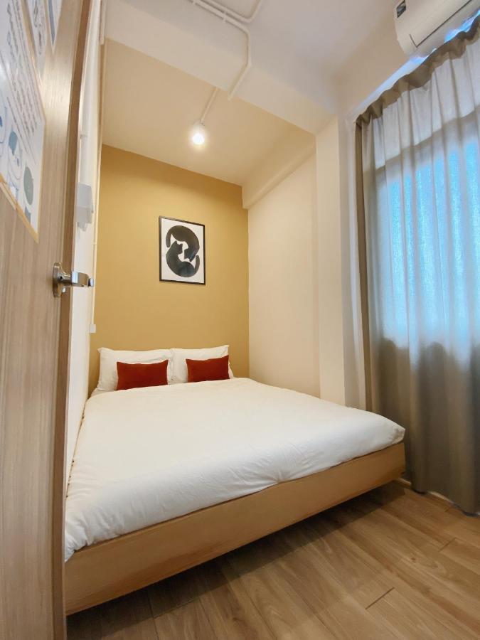 Ben&Pooh Hostel Bangkok Ngoại thất bức ảnh